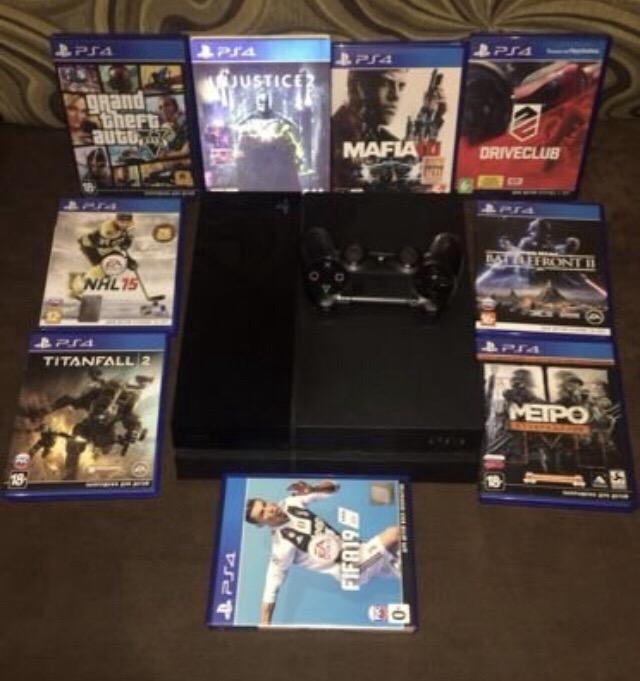 Sony PlayStation 4 + доставка