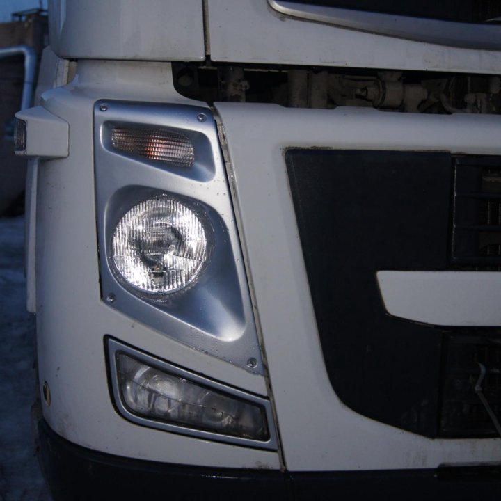 Фара Volvo FH FM Вольво фш фм 3 серии