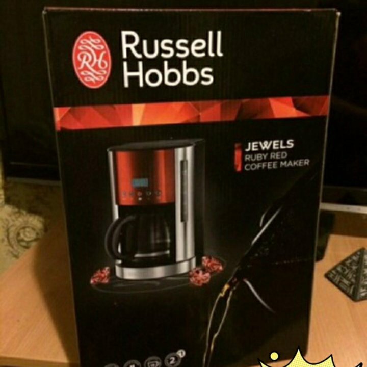 Кофеварка капельная Russell Hobbs 18626-56