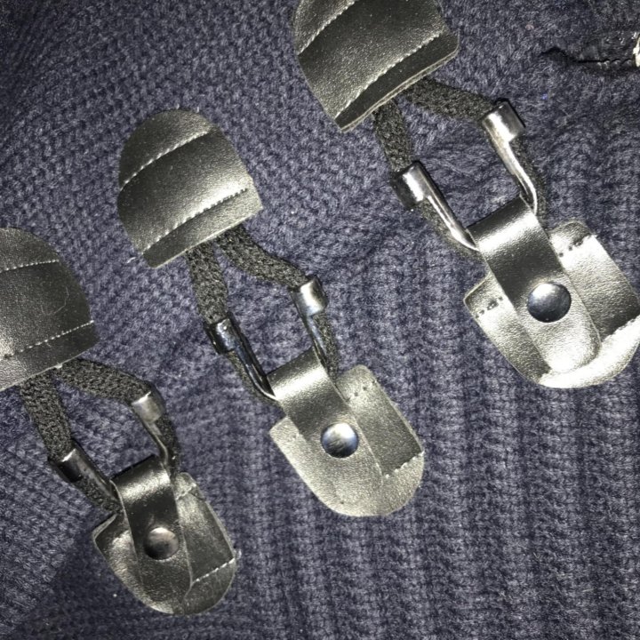 Свитер мужской