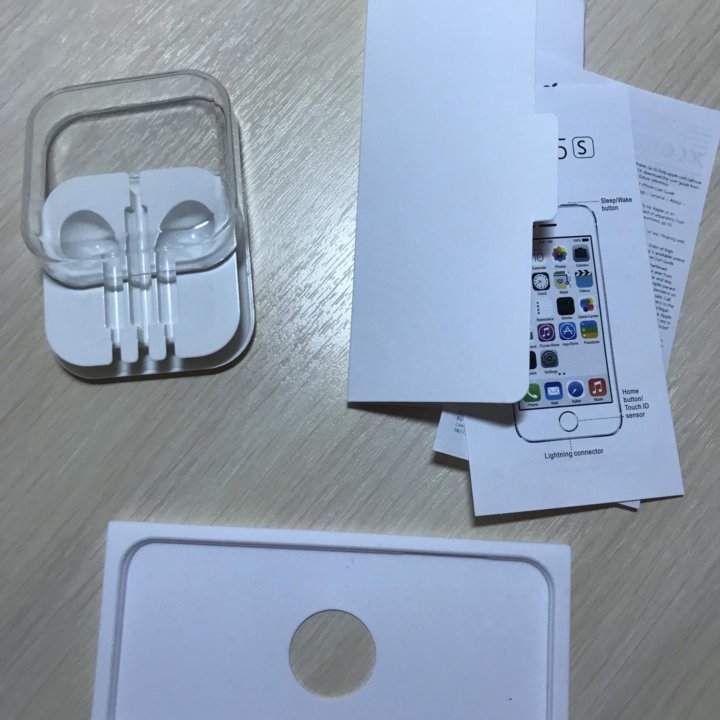 Коробка от IPhone 5S Gold