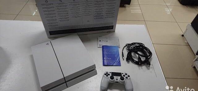 PlayStation 4 white 500gb + доставка