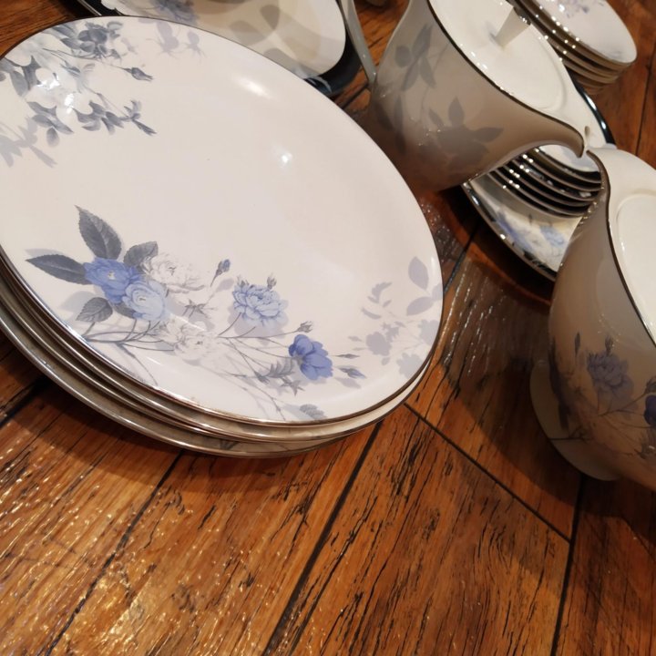 Столовый сервиз royal bone china