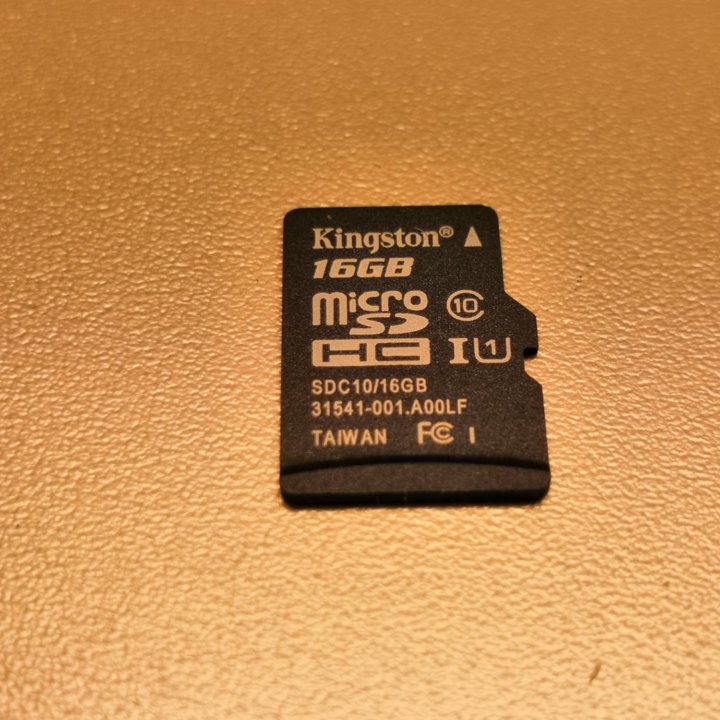 Карта памяти Kingston 16Gb