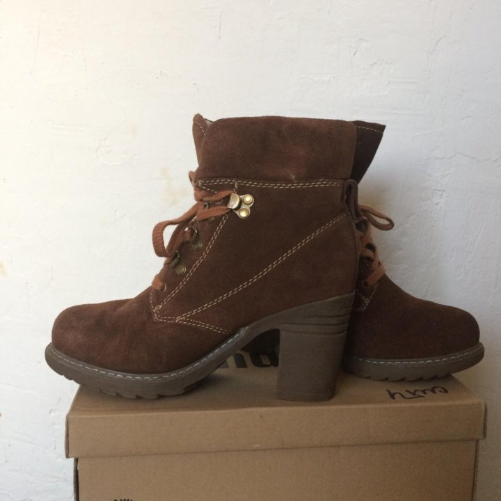 Зимние ботинки