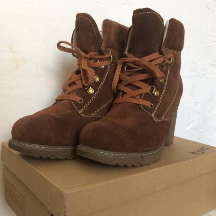 Зимние ботинки