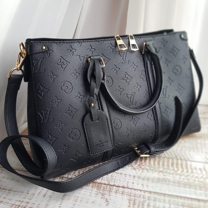 Сумка Louis Vuitton