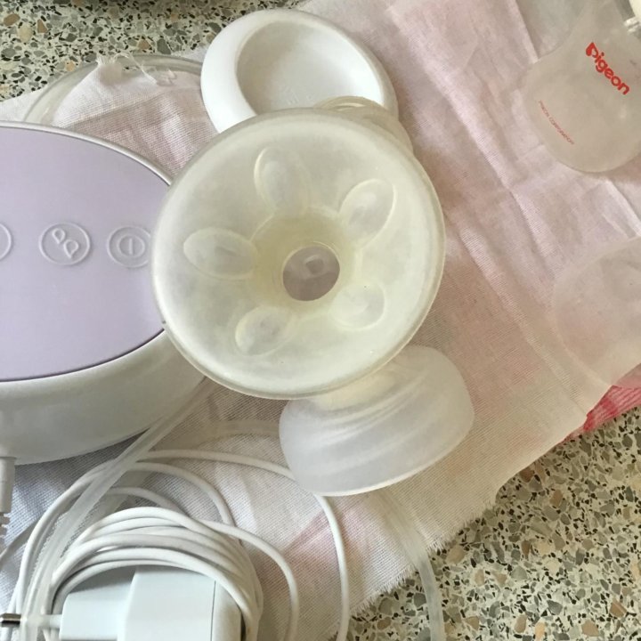 Молокоотсос электронный PHILIPS AVENT Natural