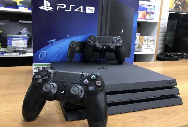 PlayStation 4 PRO 1TB как новая + доставка