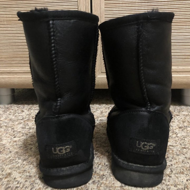 Зимние угги Ugg