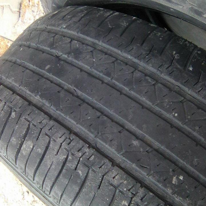 Шины лето б\у Bridgestone 265-60R18 4-2-1шт подбор