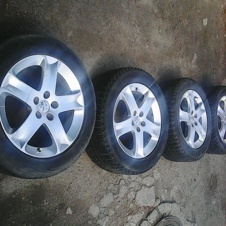 Диски литые б/у Pegeout R17 5x108 4-2-1шт подбор