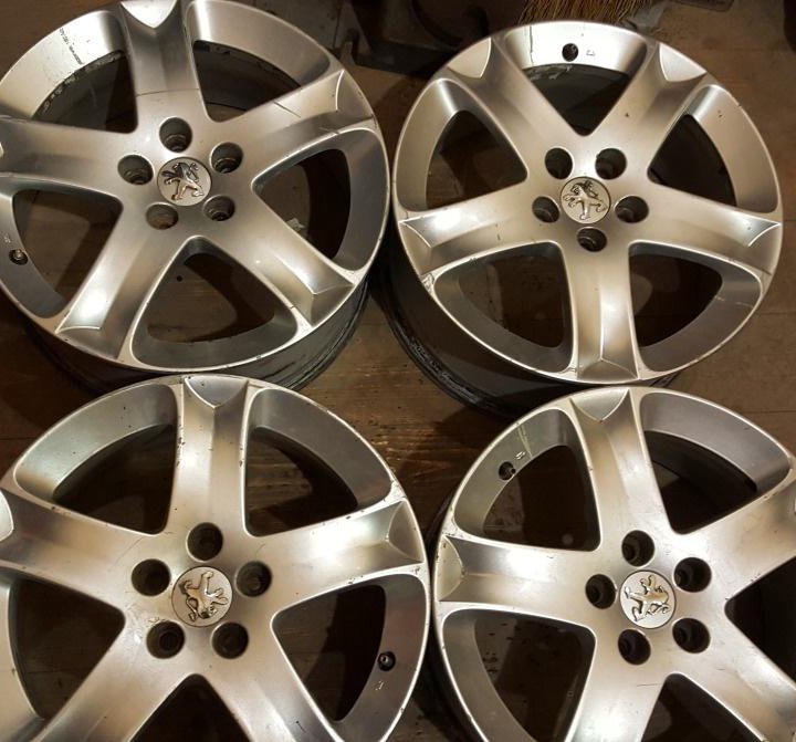 Диски литые б/у Pegeout R17 5x108 4-2-1шт подбор