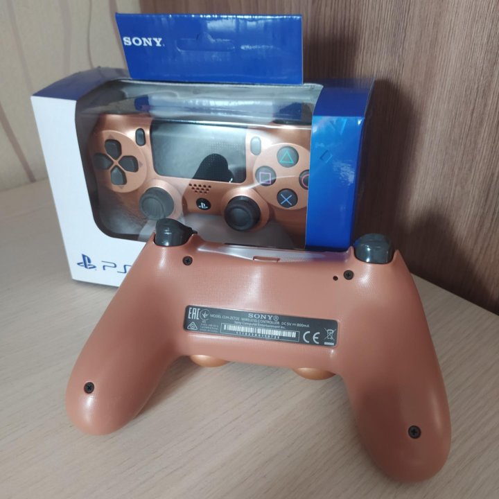 Джойстик PS4 золотой(новый)