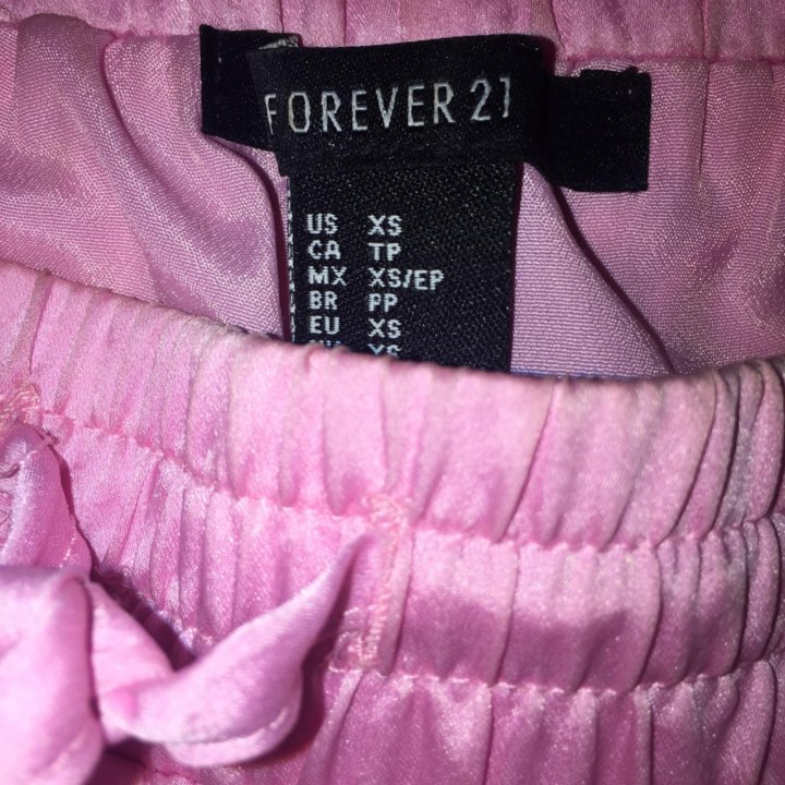 Розовые шорты xs forever 21