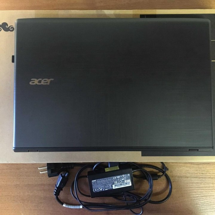 Ноутбук acer Aspire E15 E5-576G-57ZH