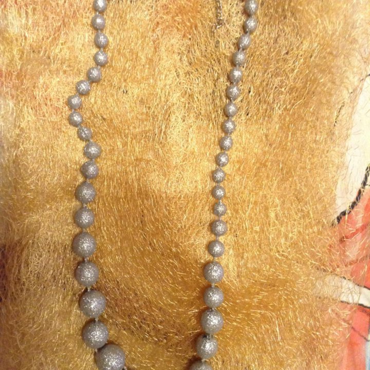 Бусы разные