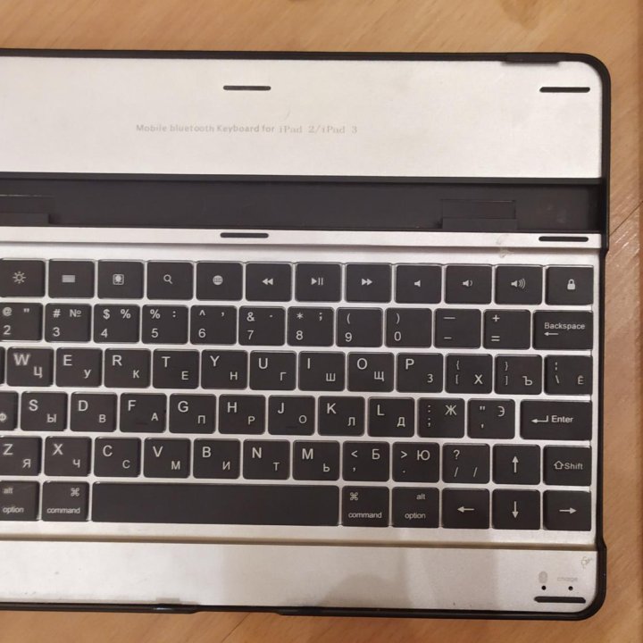 Bluetooth клавиатура