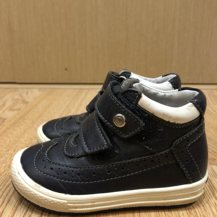 Ботинки elegami