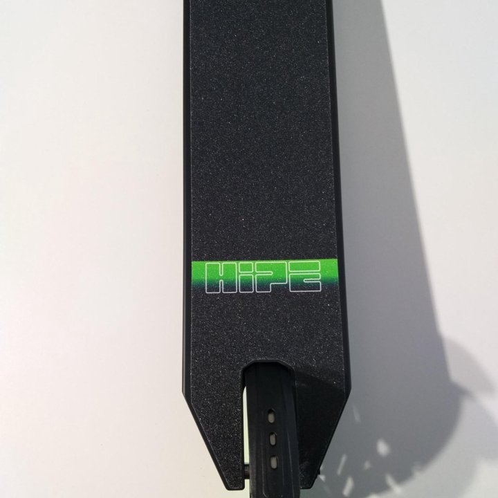 Трюковой самокат HIPE H3 Black/green, новый.