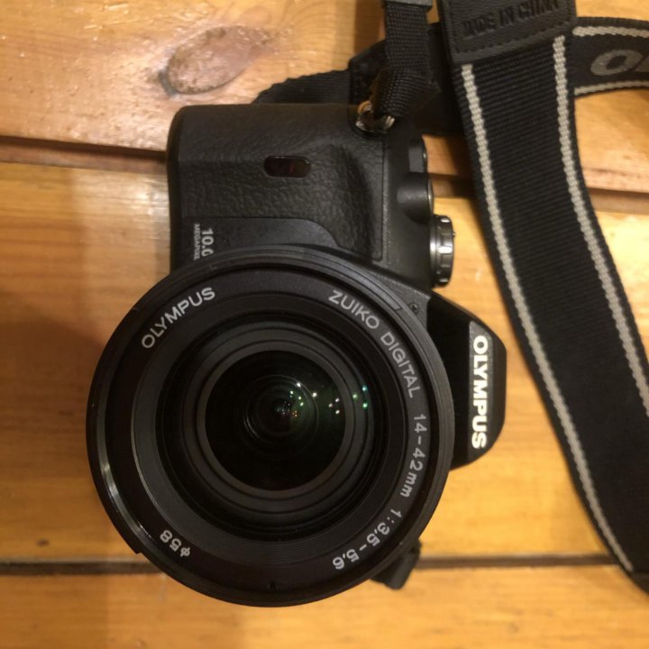 Olympus E410