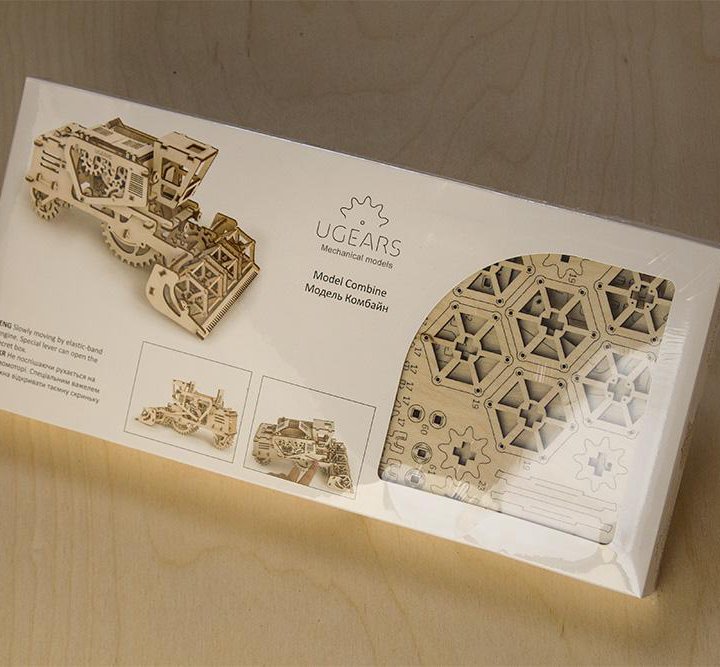 Конструктор 3D пазл - Комбайн UGEARS