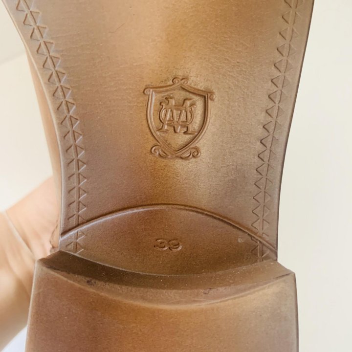 Ботинки новые Massimo dutti