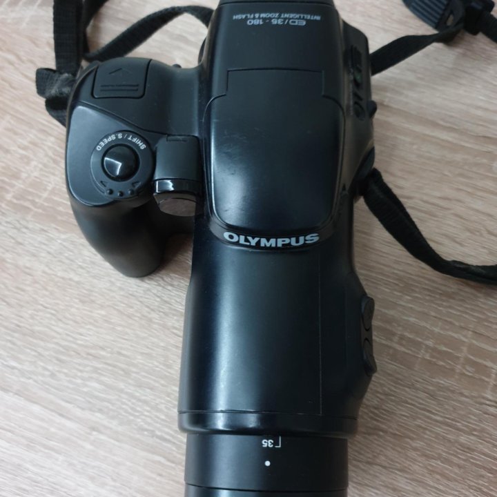 Фотоаппарат Olympus IS-3000