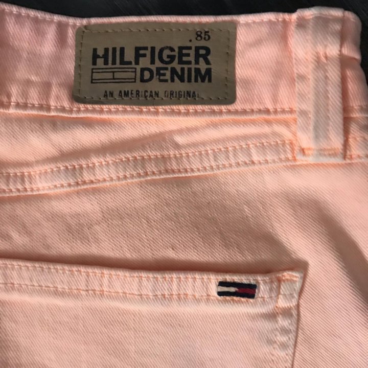 Tomy Hilfiger