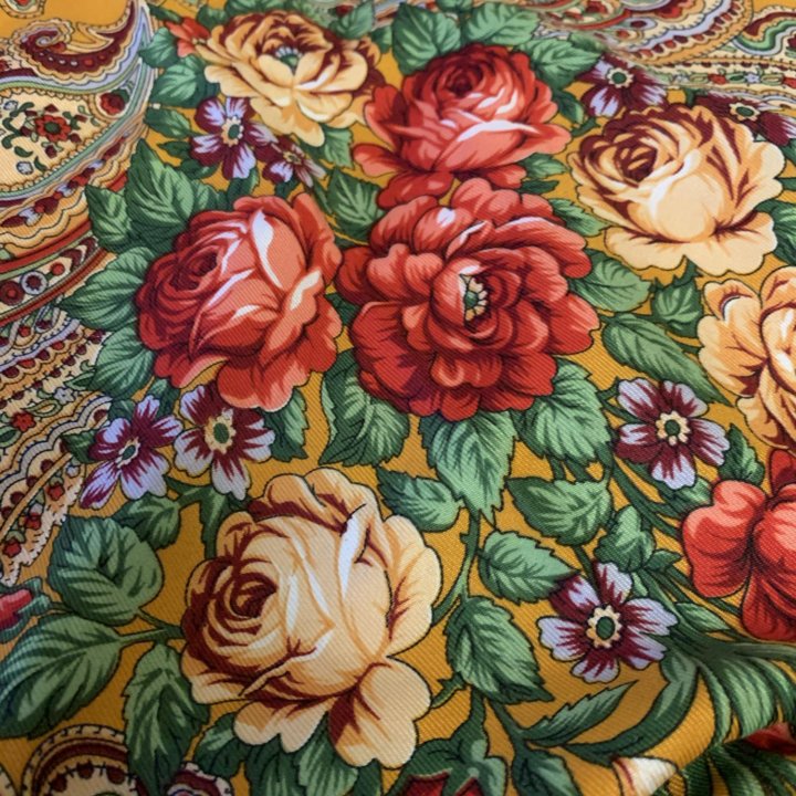 Зимний платок