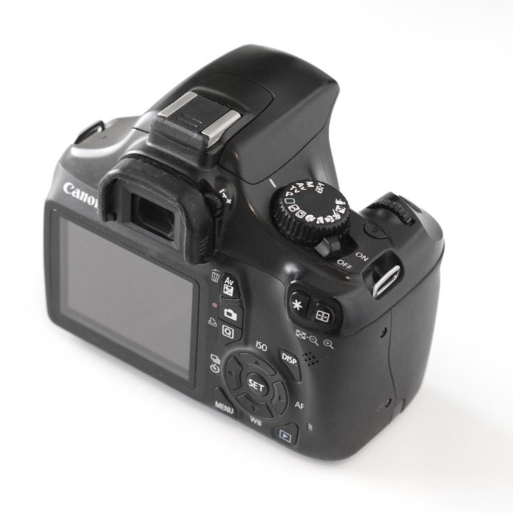 Продам фотоаппарат Canon EOS 1100D ( body).