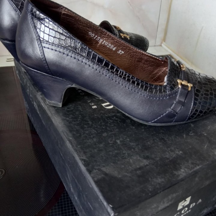 Туфли кожаные