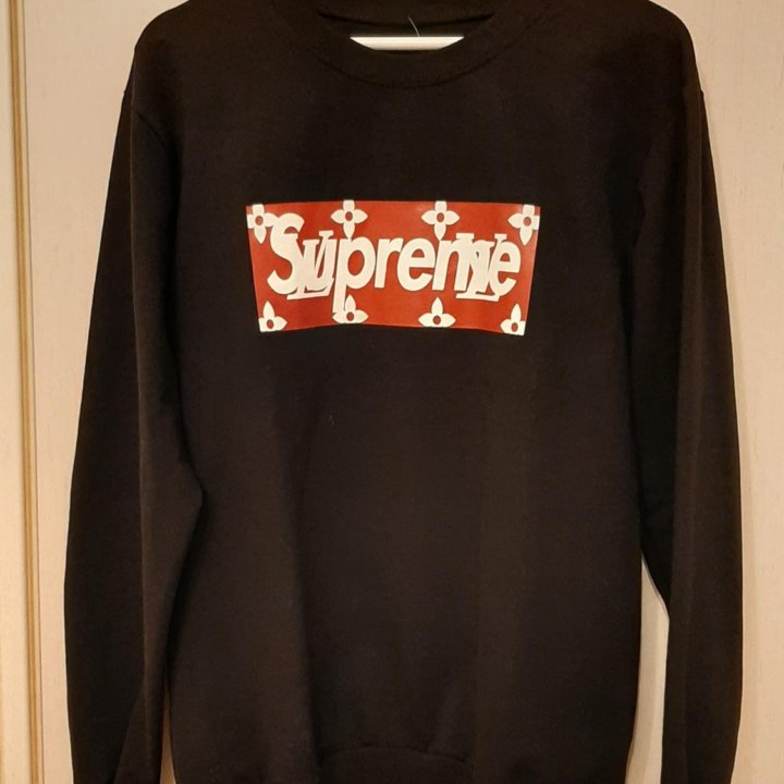 Свитшот Supreme новый