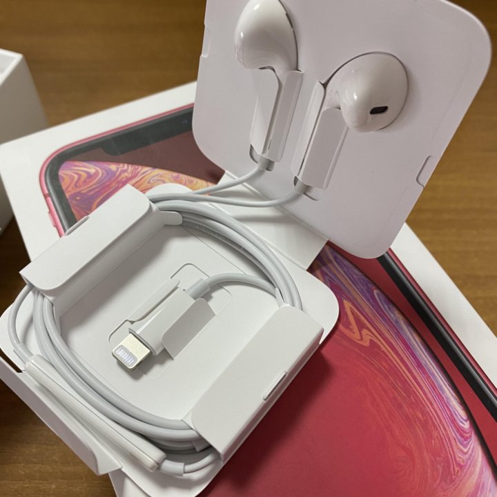 Наушники EarPods iPhone Lightning оригинал