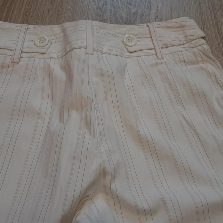 Укороченные летние брюки