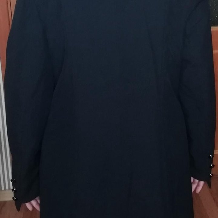 Пальто демисезонное, 46-48 черное