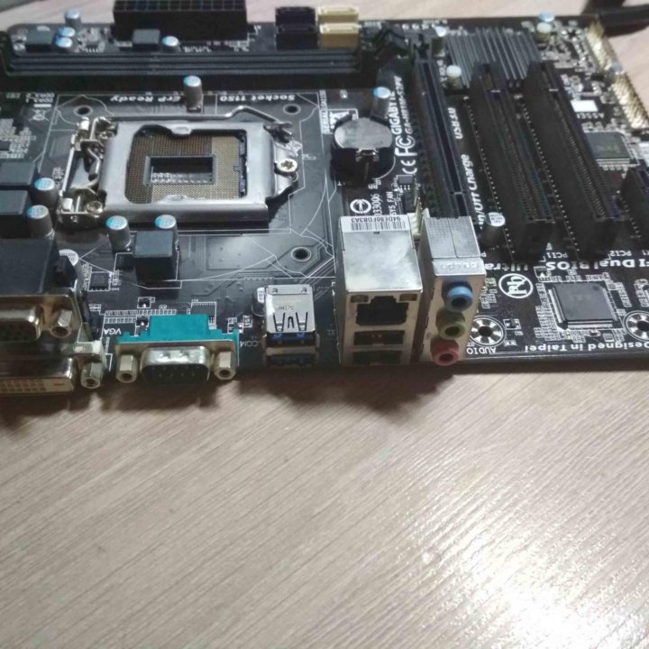 Матер платы gigabyte Socket 1150 GA-H81M-S2PV