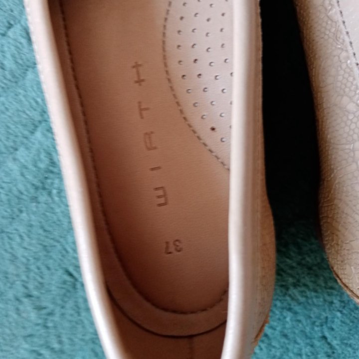 Мокасины новые