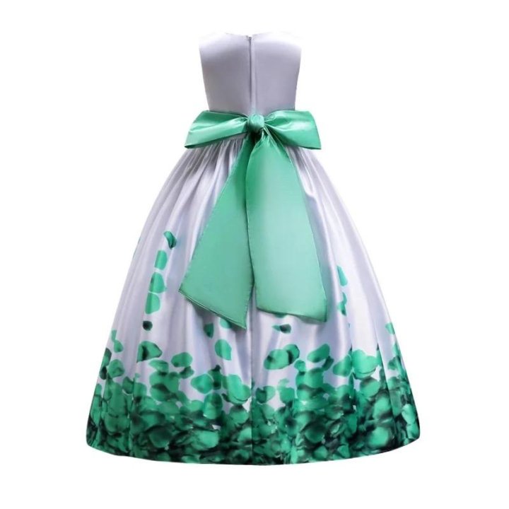 Нарядное платье