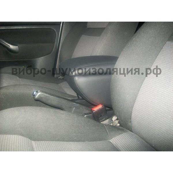 Подлокотник Volkswagen Golf 4/Bora