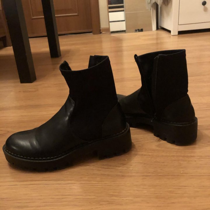 Ботинки Zara