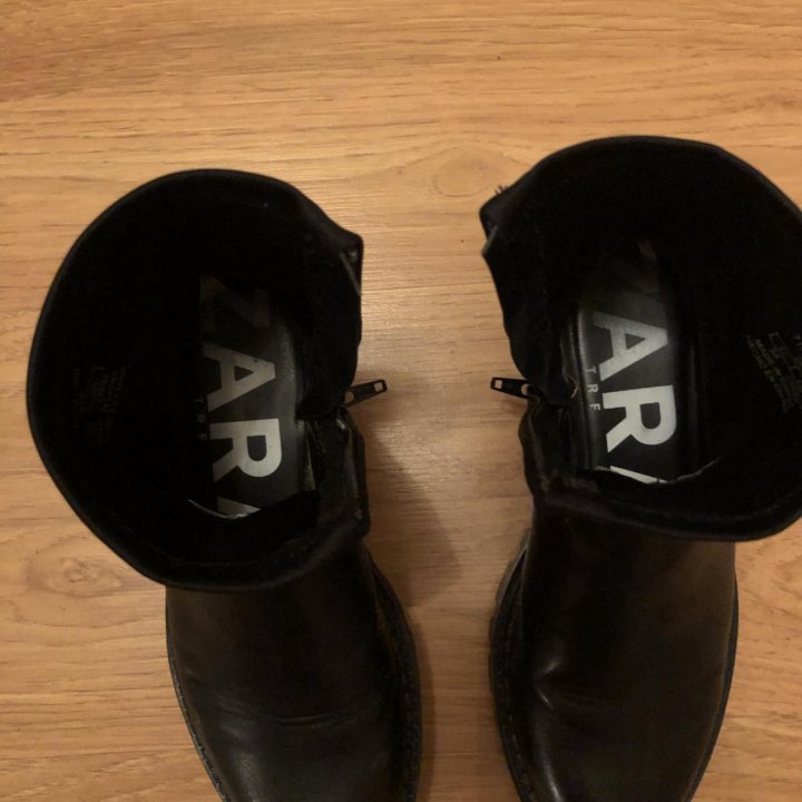 Ботинки Zara