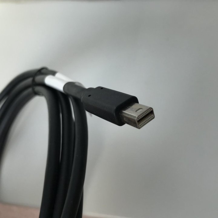 Кабель Mini DisplayPort 2м