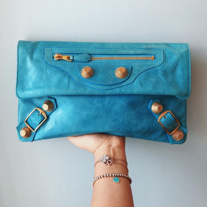Клатч Balenciaga