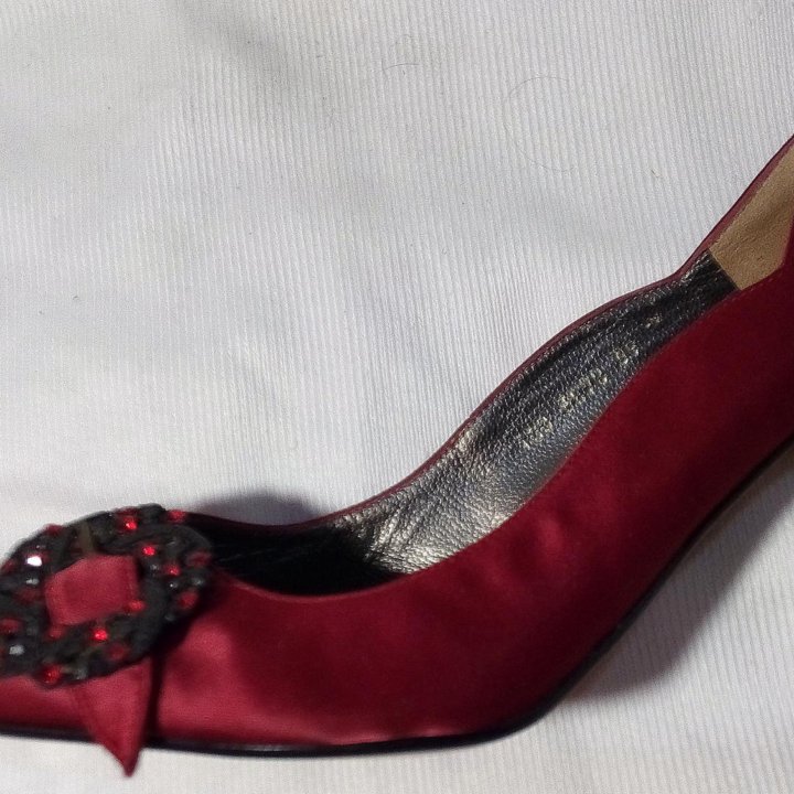 Туфли от Asley Brooke