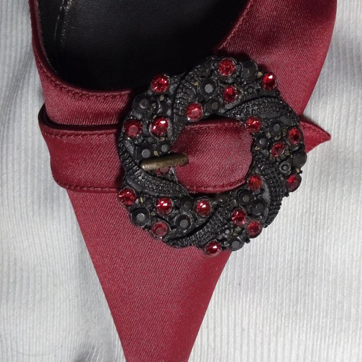 Туфли от Asley Brooke