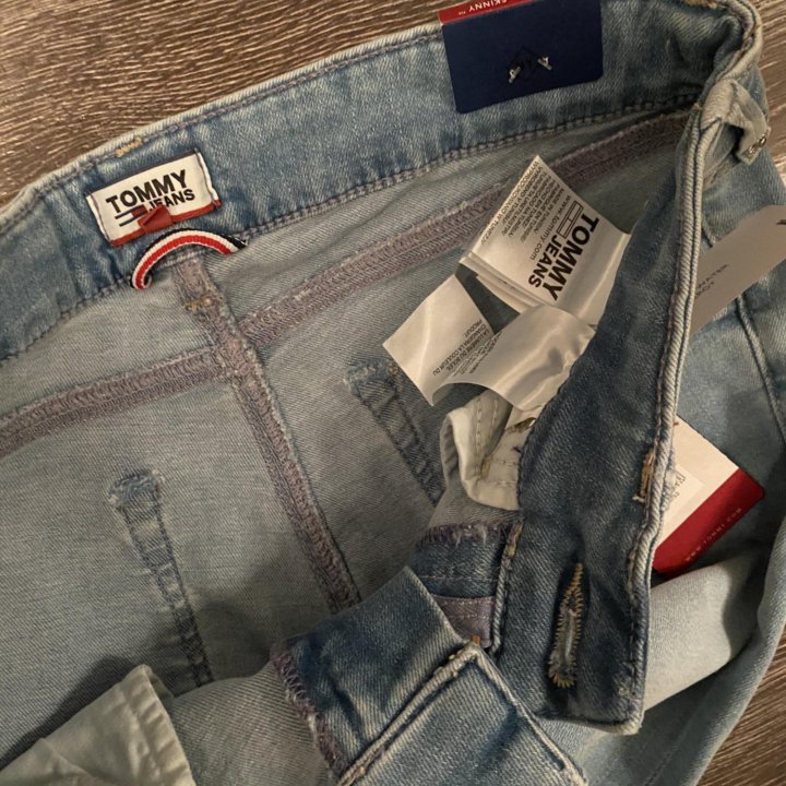 Tommy Hilfiger джинсы