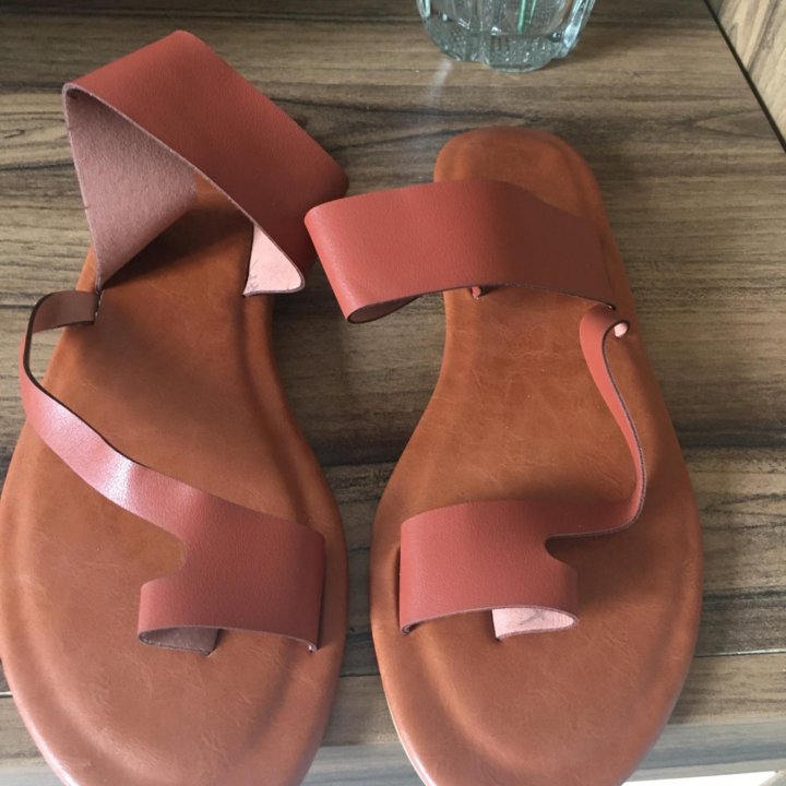 Шлепки летние