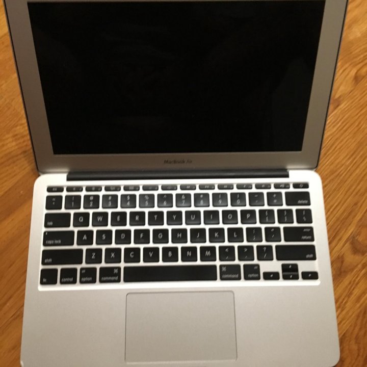 Apple Macbook Air 11 2013