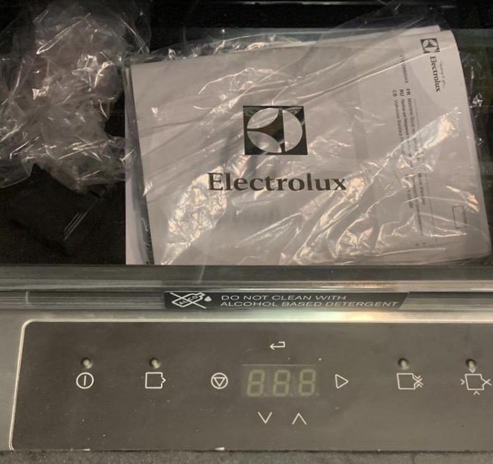 ВАКУУМНЫЙ УПАКОВЩИК ELECTROLUX